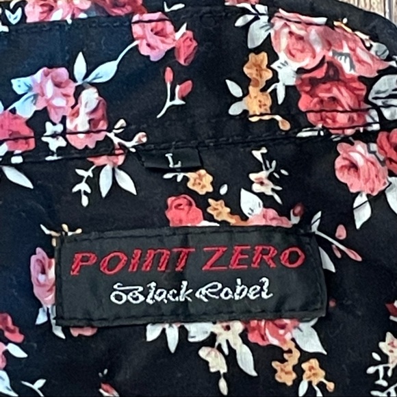 Shirt - Picture 3 of 3